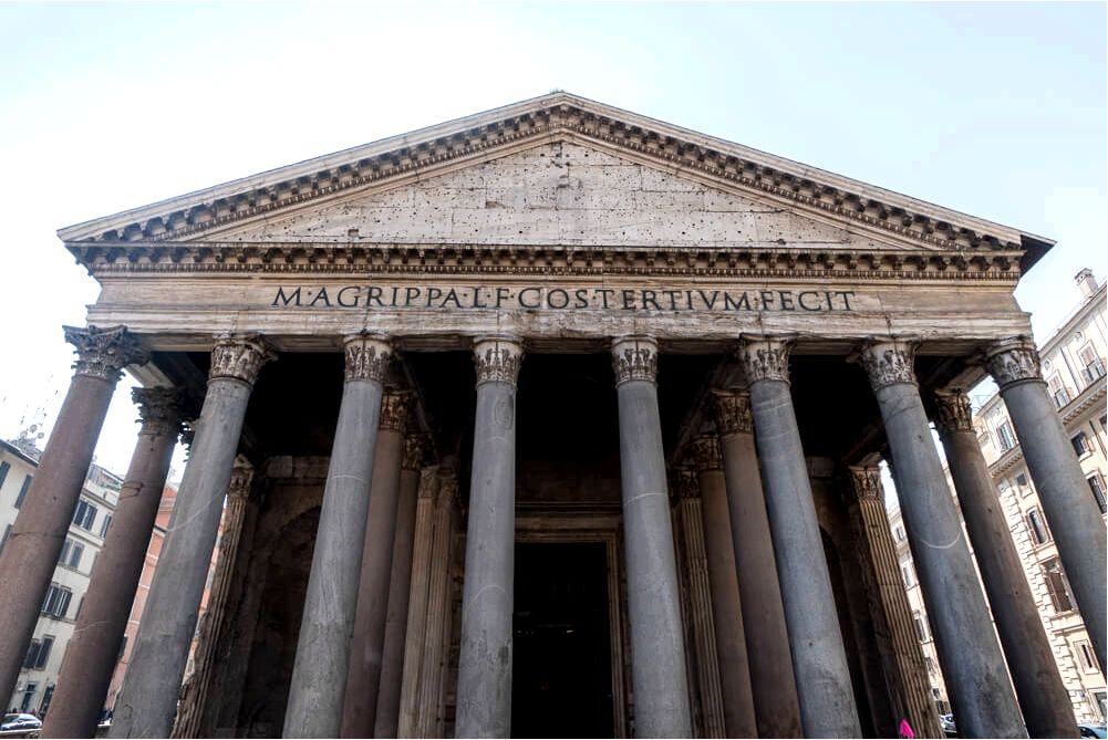 The Pantheon - essential for any itinerary of 2 days in Rome